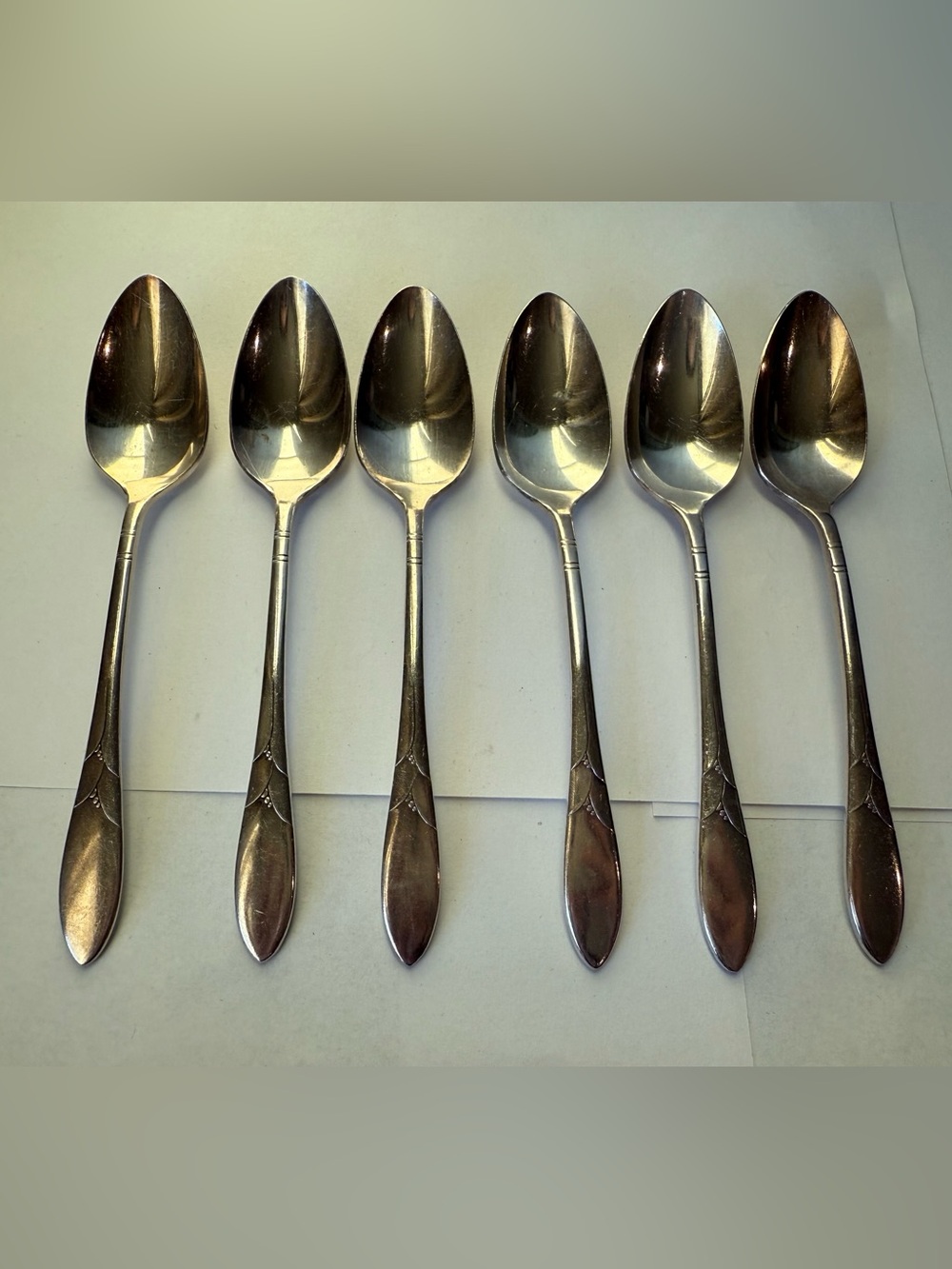Vintage 1932 Oneida Community Silverplate Lady Hamilton Spoons